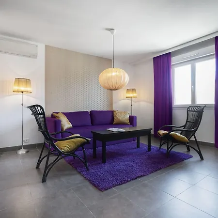 Langley Napoléon Bonaparte 3* LʼÎle-Rousse