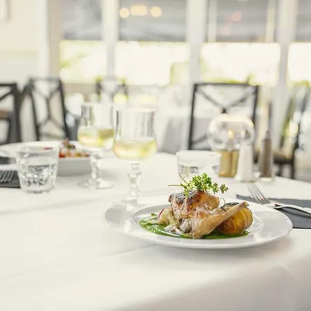 Langley Napoléon Bonaparte Szálloda 3*