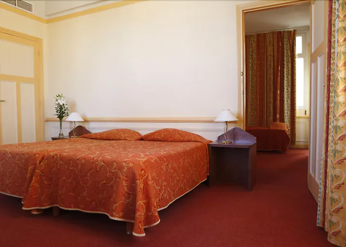 Hotell Langley Napoleon Bonaparte LʼÎle-Rousse