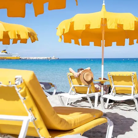 Langley Napoleon Bonaparte 3*