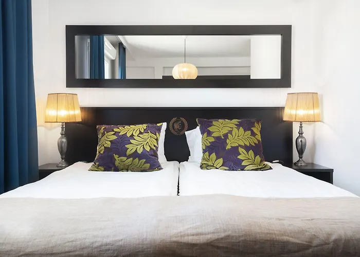 Langley Napoleon Bonaparte 3*