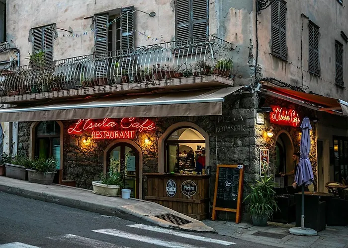 Langley Napoléon Bonaparte Hotel 3*