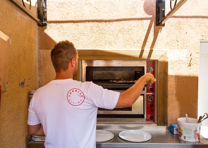 Langley Napoléon Bonaparte 3* LʼÎle-Rousse