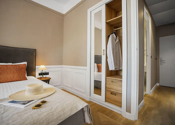 Hotel Langley Napoléon Bonaparte 3*